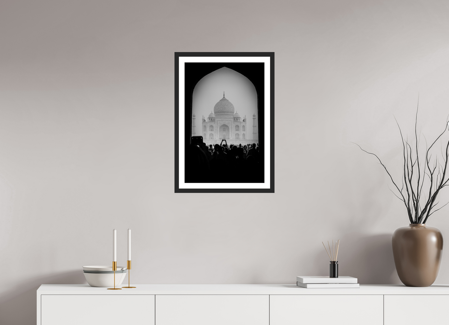 40 x 60 cm, Fine art prints mounted on a black wood frame with passe-partout Timeless superstar