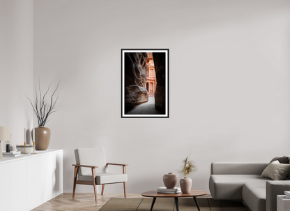 60 x 90 cm, Fine art prints mounted on a black wood frame with passe-partout Taj Mahal