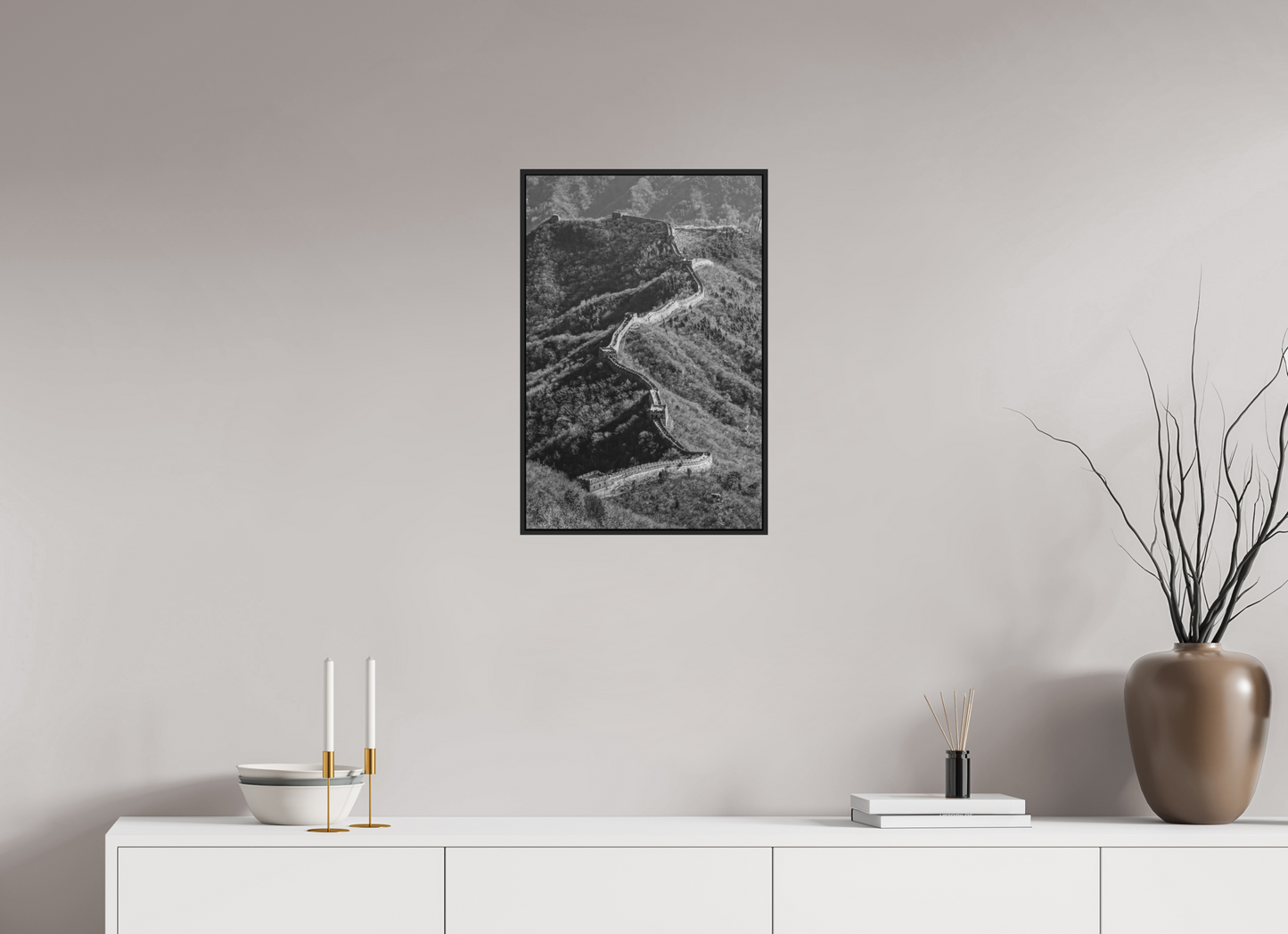 40 x 60 cm, Fine art print under matte acrylic with black frame The great wall