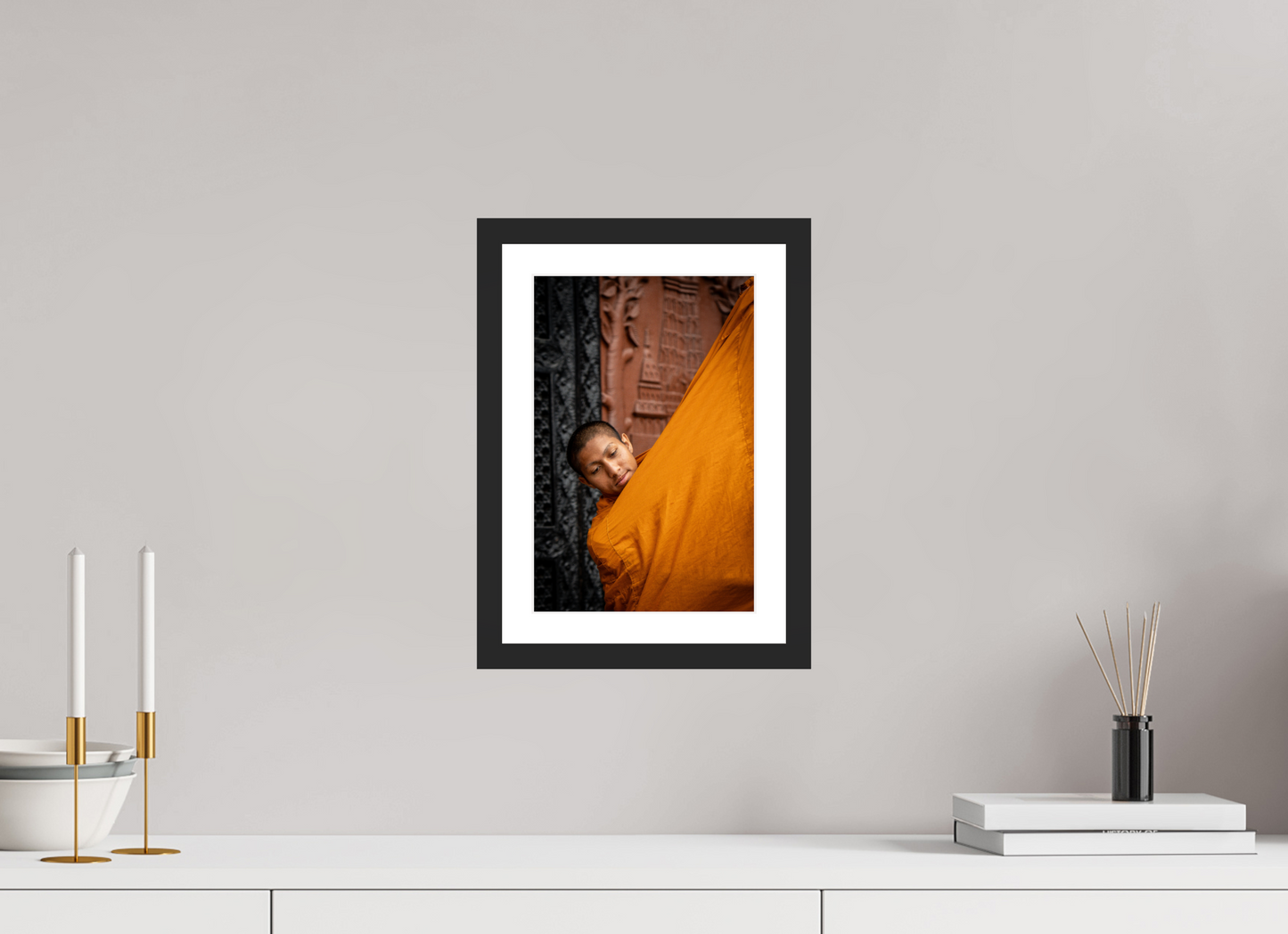 20 x 30 cm, Fine art prints mounted on a black wood frame with passe-partout Devotion
