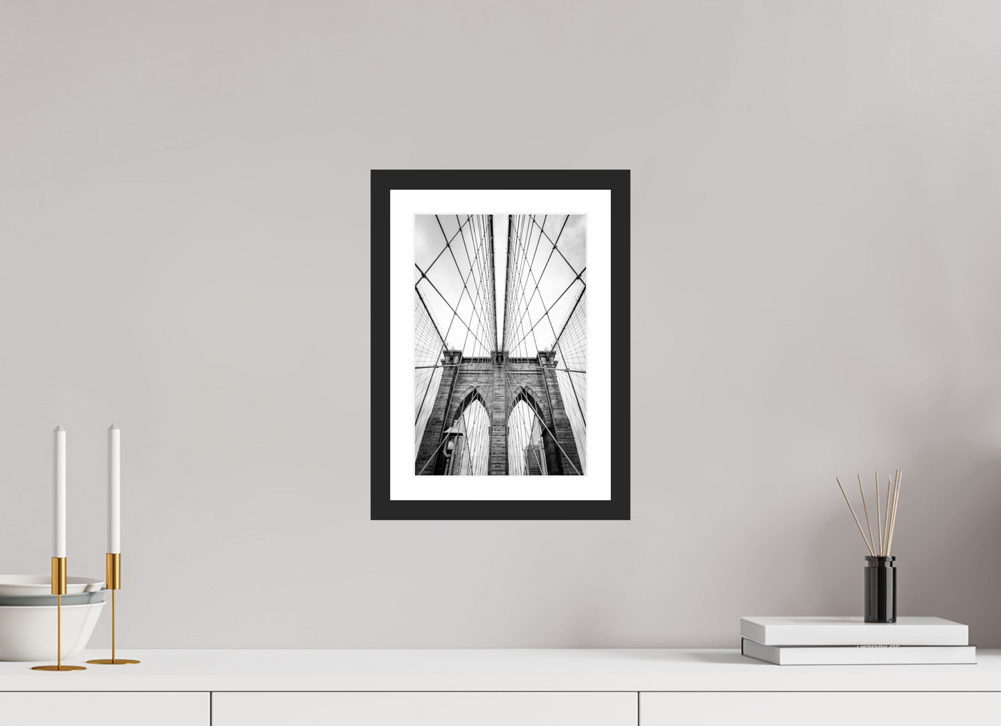 20 x 30 cm, Fine art prints mounted on a black wood frame with passe-partout Brooklyn Bridge