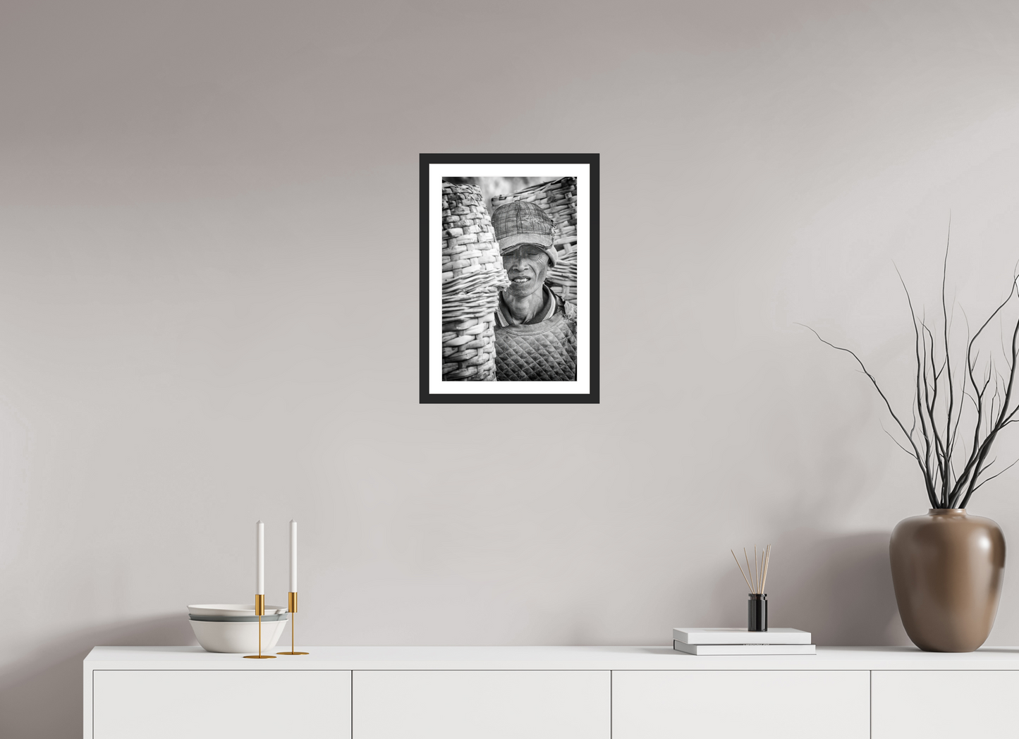 30 x 45 cm, Fine art prints mounted on a black wood frame with passe-partout Silent endurance